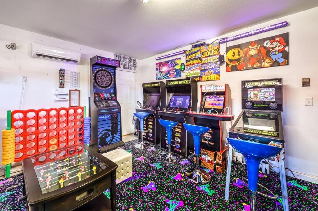 Family Fun For Everyone In Las Vegas- 4 Bedrooms, Billiards, Game Room Henderson Luaran gambar