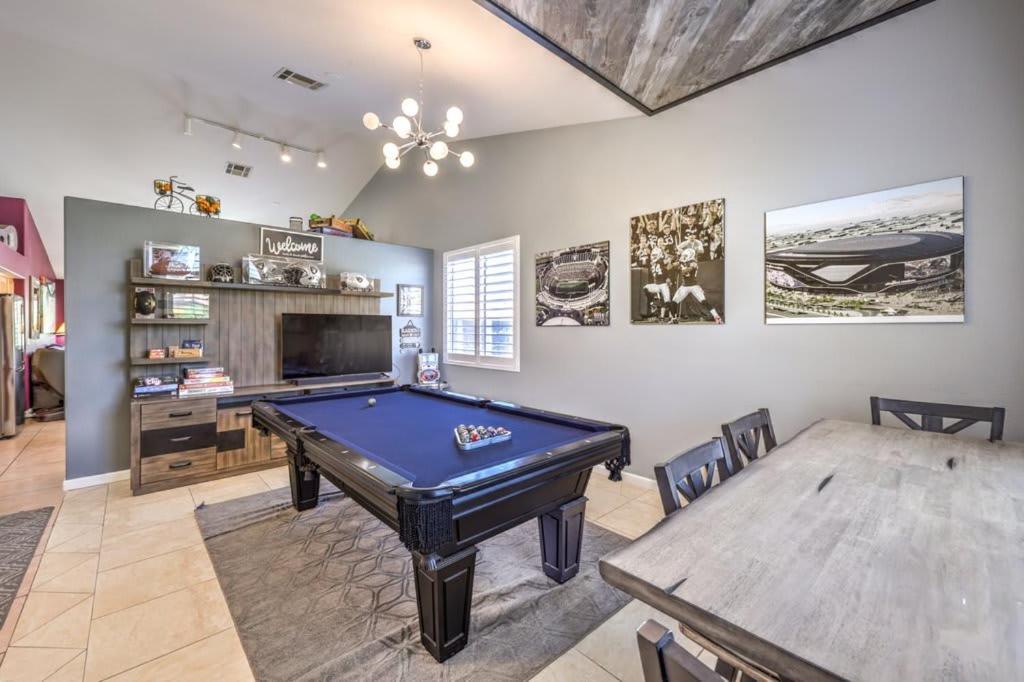 Family Fun For Everyone In Las Vegas- 4 Bedrooms, Billiards, Game Room Henderson Luaran gambar