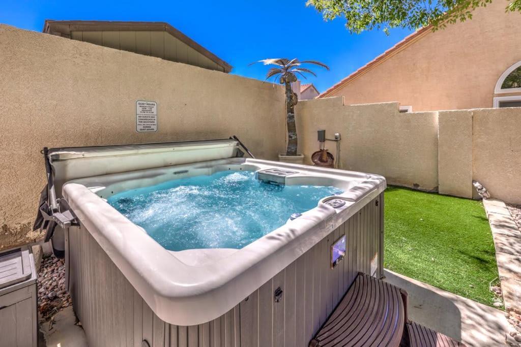 Family Fun For Everyone In Las Vegas- 4 Bedrooms, Billiards, Game Room Henderson Luaran gambar